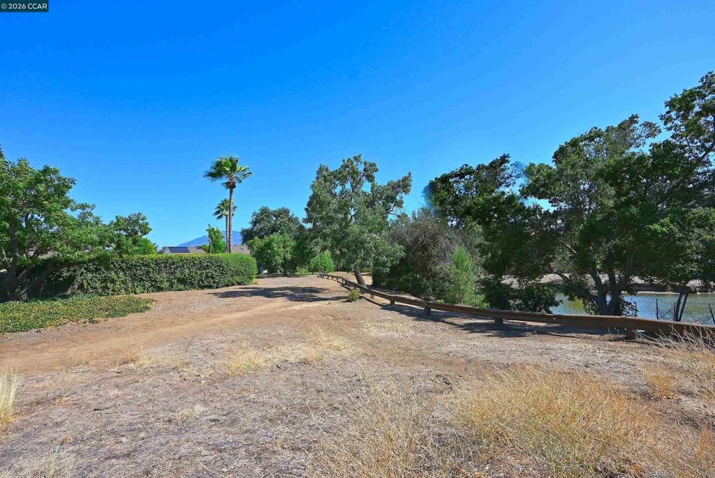 Image 31 of property listing at 4836 Boxer Blvd, Concord, CA 94521