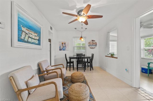 1854 Danford ST, Naples, FL 34112