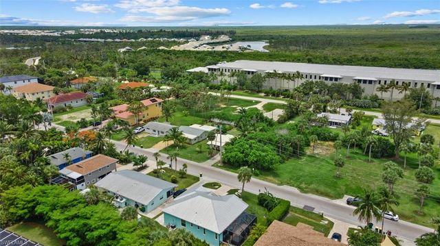 1854 Danford ST, Naples, FL 34112