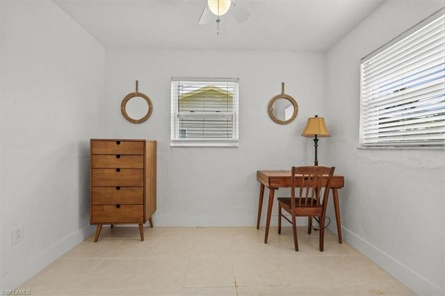 1854 Danford ST, Naples, FL 34112