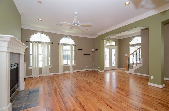101 Drew Street, Houston, TX 77006
