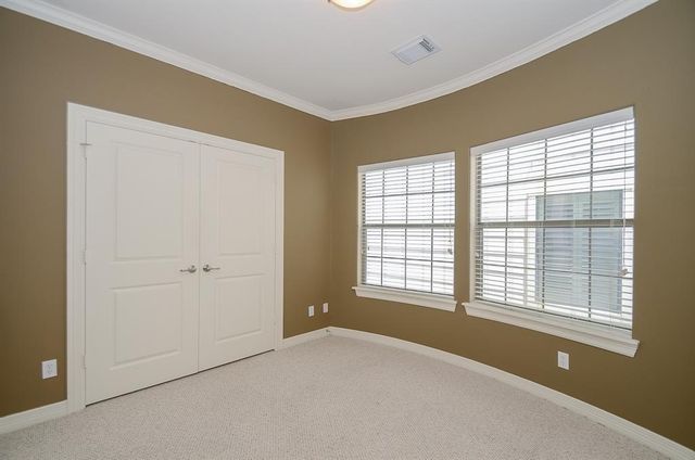 101 Drew Street, Houston, TX 77006