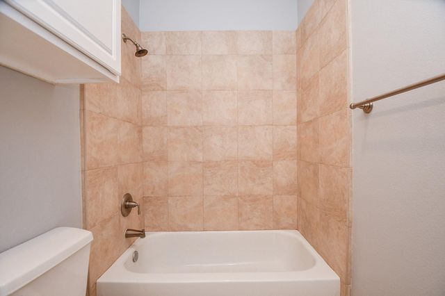 101 Drew Street, Houston, TX 77006