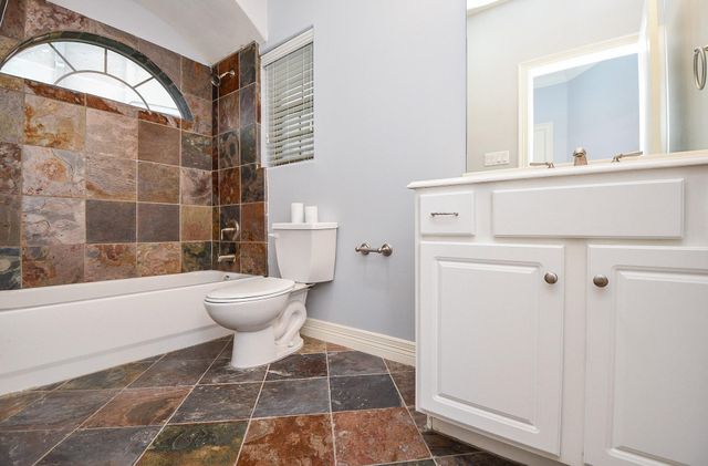 101 Drew Street, Houston, TX 77006