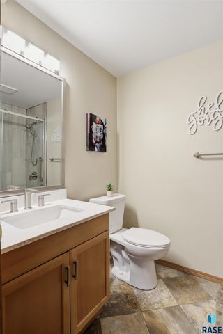 4317 S Wilson Ave Avenue, Sioux Falls, SD 57106