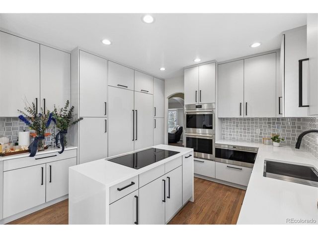 9366 E Asbury Pl, Denver, CO 80231