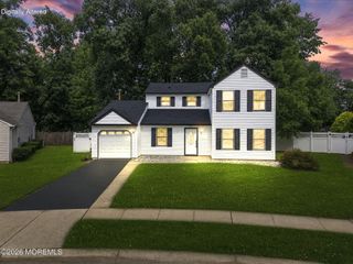7 Mystic Cove, Freehold, NJ 07728