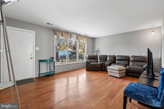 9900 NEW ORCHARD DR, Upper Marlboro, MD 20774