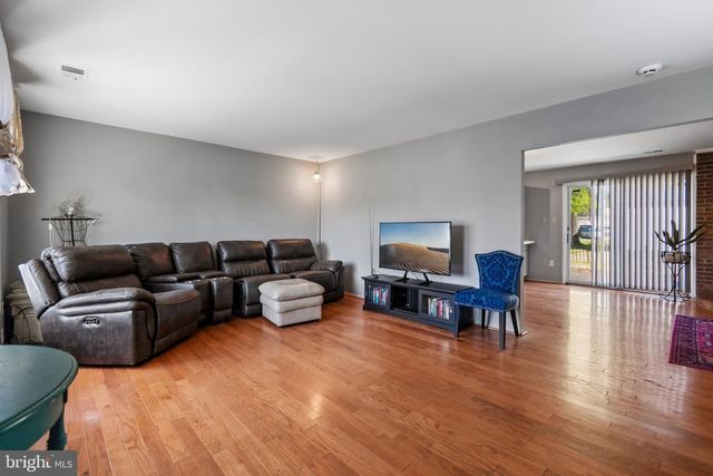 9900 NEW ORCHARD DR, Upper Marlboro, MD 20774