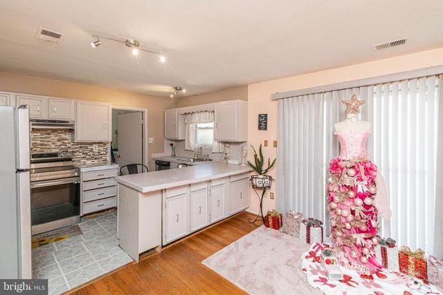 9900 NEW ORCHARD DR, Upper Marlboro, MD 20774