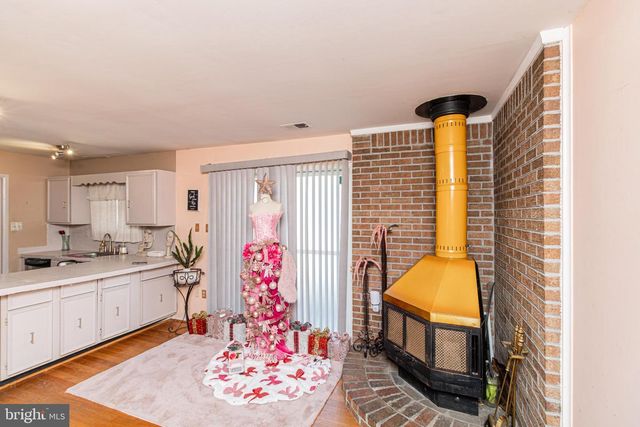 9900 NEW ORCHARD DR, Upper Marlboro, MD 20774