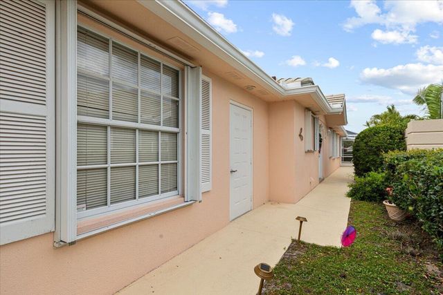 1283 NW Bentley Circle B, Port St. Lucie, FL 34986