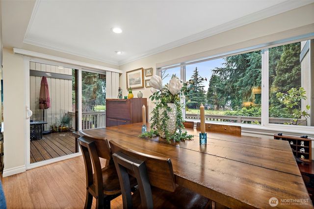 6514 NE 171st Place, Kenmore, WA 98028