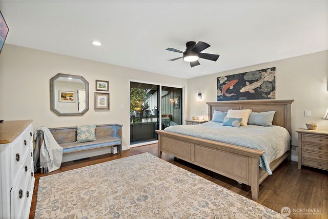 6514 NE 171st Place, Kenmore, WA 98028