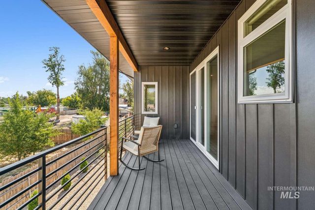 413 E 40th, Garden City, ID 83714