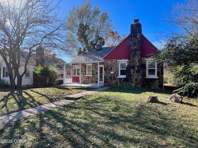 1716 S Harlem Avenue, Joplin, MO 64804