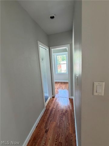 724 E 341st Street, Eastlake, OH 44095