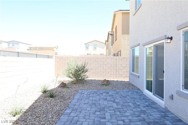 5269 Acadia Leaf Street, Las Vegas, NV 89166