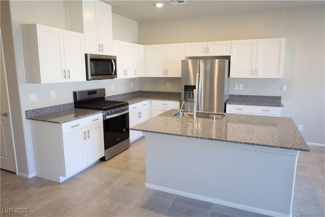 5269 Acadia Leaf Street, Las Vegas, NV 89166