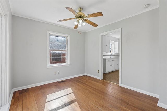 1102 Fenwick Place, Nichols Hills, OK 73116