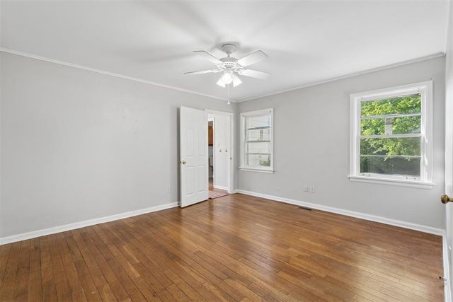 1102 Fenwick Place, Nichols Hills, OK 73116