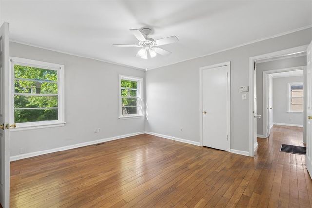 1102 Fenwick Place, Nichols Hills, OK 73116