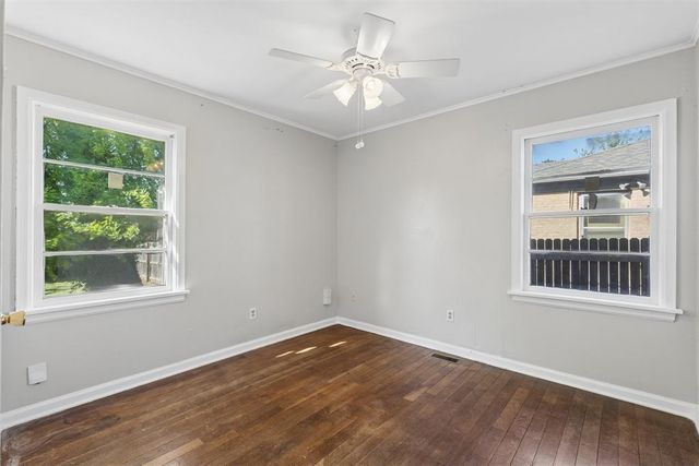 1102 Fenwick Place, Nichols Hills, OK 73116