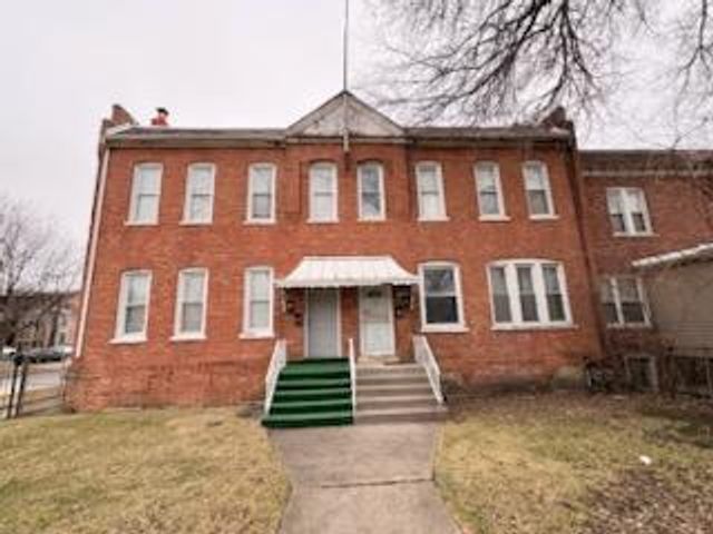 10501 S Corliss Avenue 2, Chicago, IL 60628