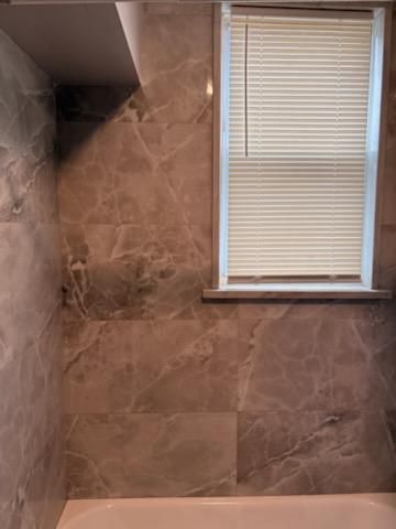 10501 S Corliss Avenue 2, Chicago, IL 60628