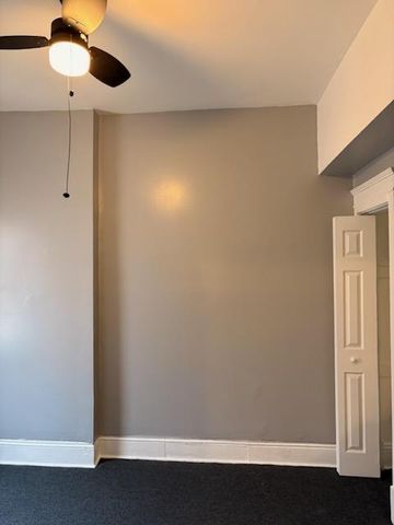 10501 S Corliss Avenue 2, Chicago, IL 60628