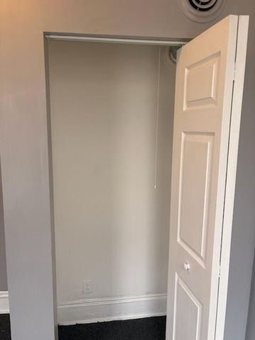 10501 S Corliss Avenue 2, Chicago, IL 60628