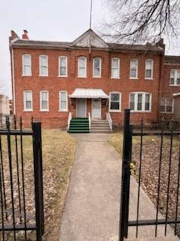 10501 S Corliss Avenue 2, Chicago, IL 60628