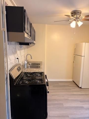 10501 S Corliss Avenue 2, Chicago, IL 60628