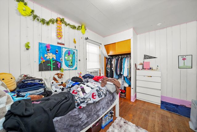 3829 Wisconsin Avenue, Berwyn, IL 60402