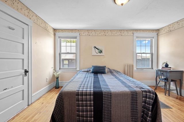 38 Gifford Dr, Worcester, MA 01606