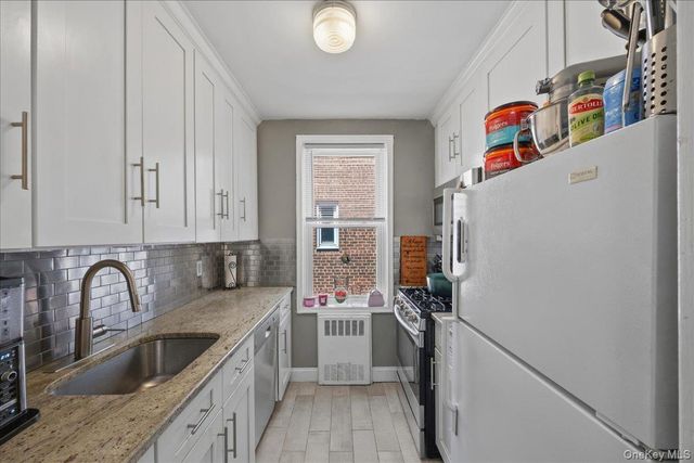 625 Gramatan Avenue 5O, Mount Vernon, NY 10552