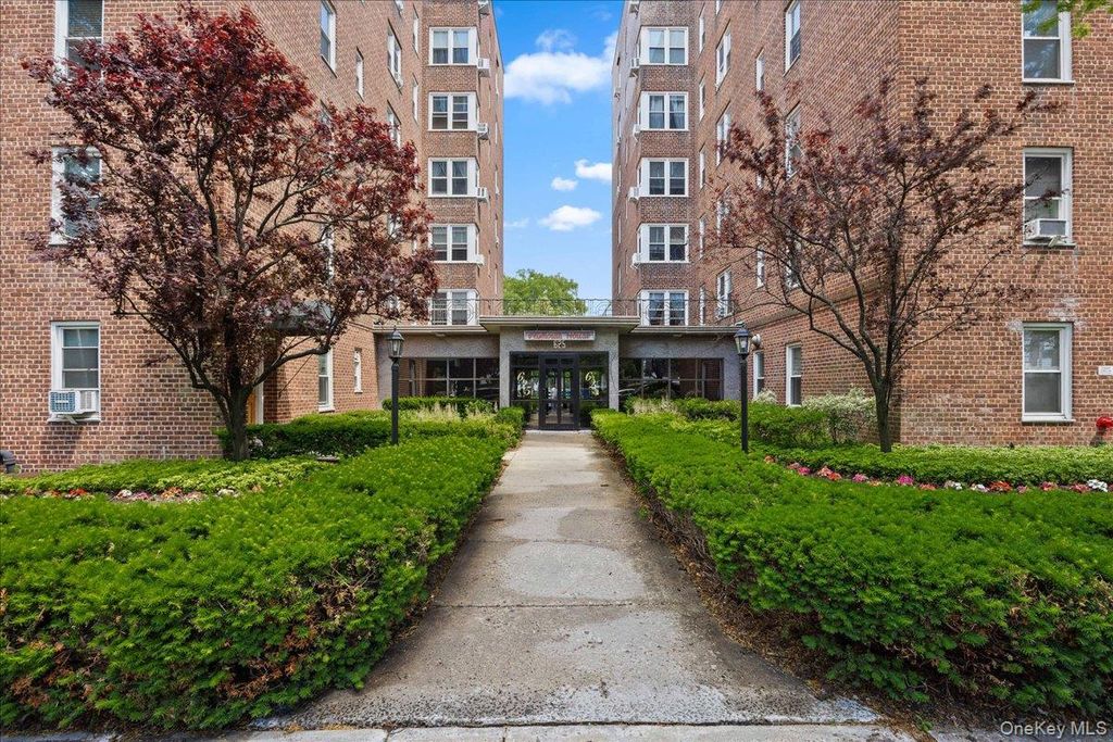 625 Gramatan Avenue 5O, Mount Vernon, NY 10552