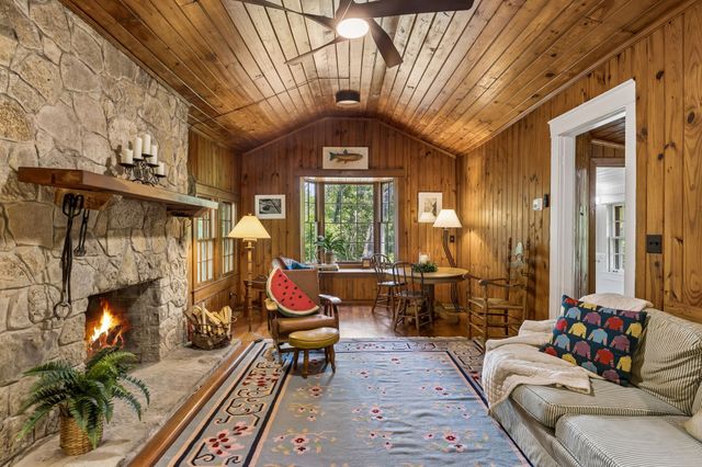 7941 Fernvale Rd, Fairview, TN 37062