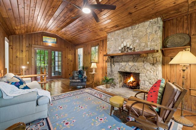 7941 Fernvale Rd, Fairview, TN 37062