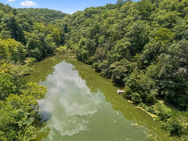 7941 Fernvale Rd, Fairview, TN 37062