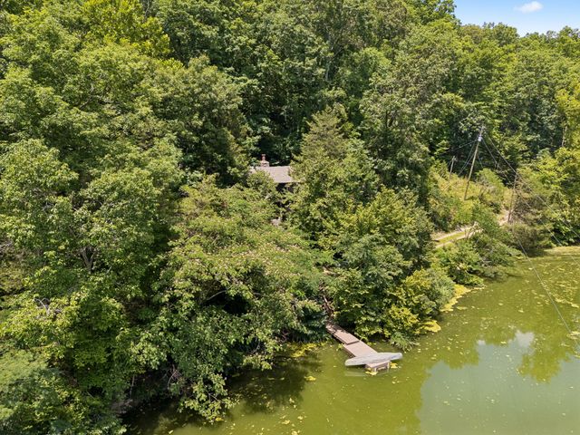 7941 Fernvale Rd, Fairview, TN 37062