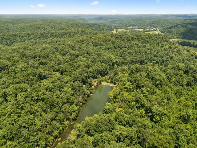 7941 Fernvale Rd, Fairview, TN 37062