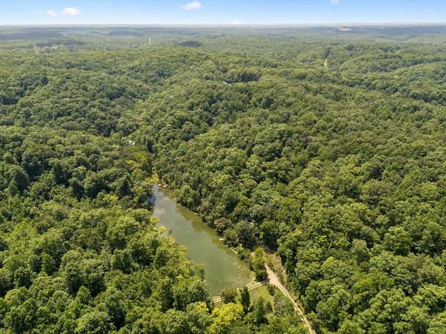7941 Fernvale Rd, Fairview, TN 37062