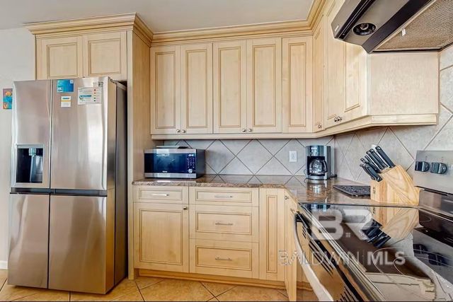 1733 W Beach Boulevard, Gulf Shores, AL 36542