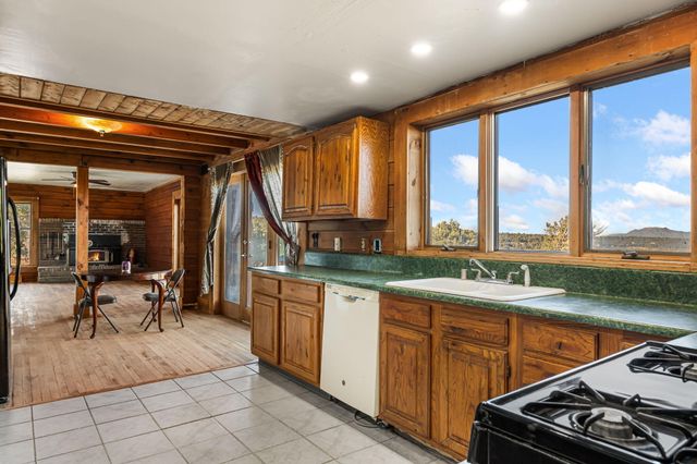 8 ESTANCIA VISTA Drive, Edgewood, NM 87015
