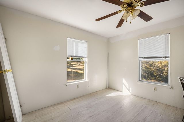 8 ESTANCIA VISTA Drive, Edgewood, NM 87015