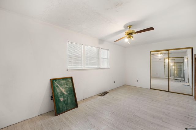 8 ESTANCIA VISTA Drive, Edgewood, NM 87015