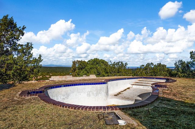 8 ESTANCIA VISTA Drive, Edgewood, NM 87015