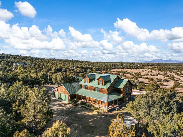 8 ESTANCIA VISTA Drive, Edgewood, NM 87015