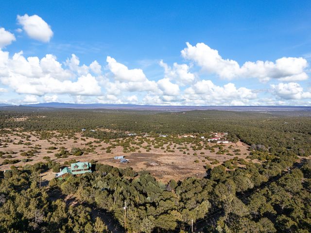 8 ESTANCIA VISTA Drive, Edgewood, NM 87015